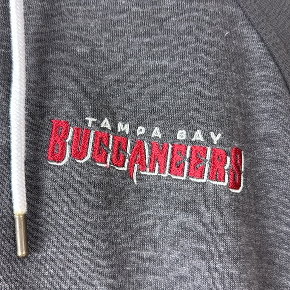 Tampa Bay Buccaneers Darius Rucker Collection Gray Zip-Up Hoodie Size XL - Picture 2 of 9